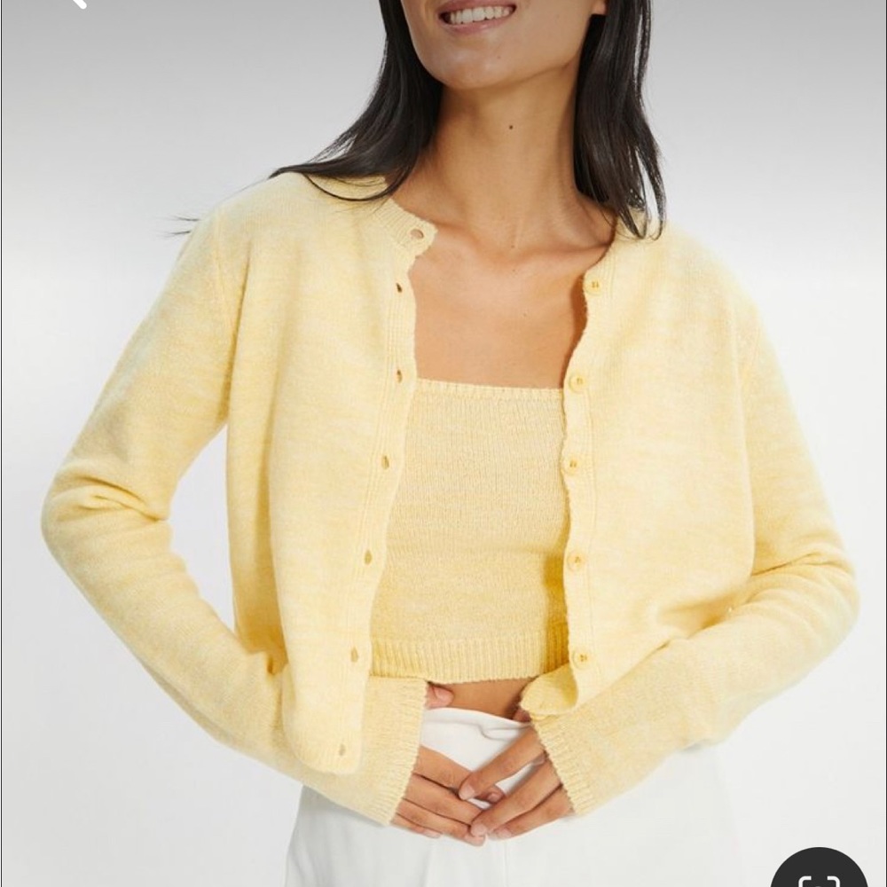 Gap tank cardigan combo